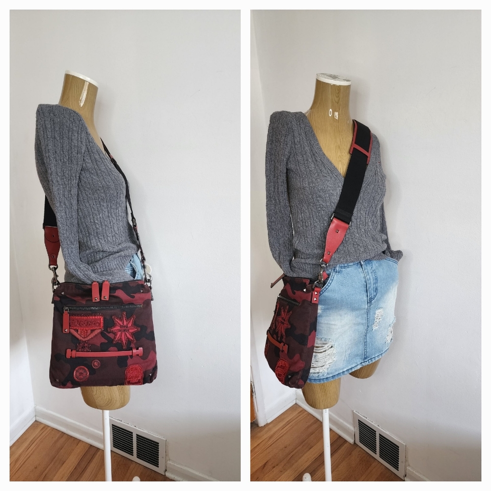 VALENTINO GARAVANI Messenger Bag